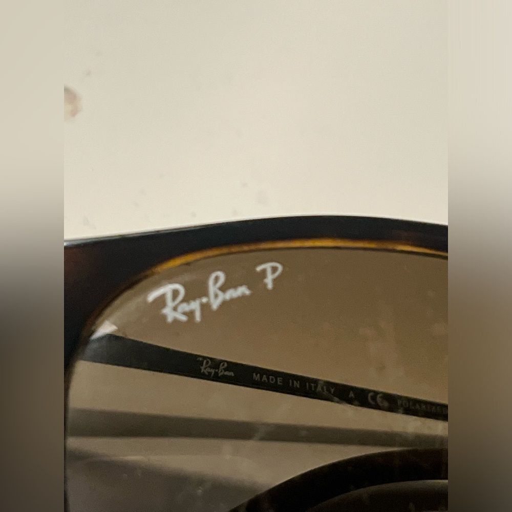 Rayban glasses - Picture 3 of 3